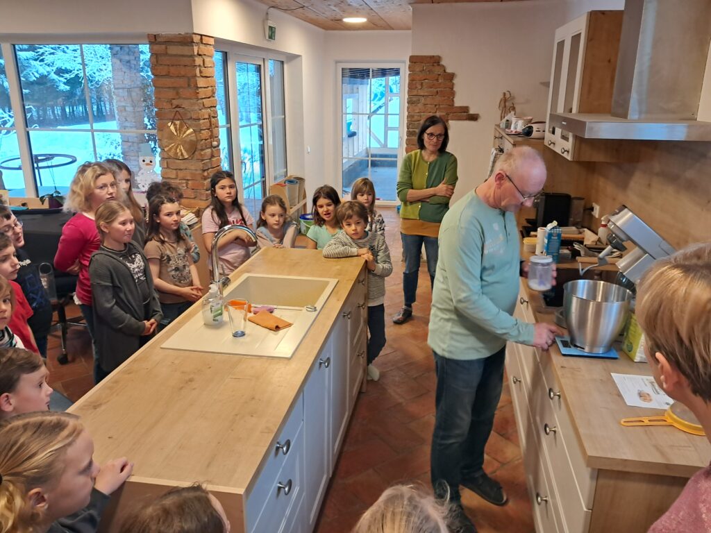 Mohnflesserl, backen, Bäcker, lecker, essen, Mehl, gemeinsam