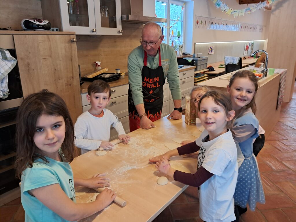 Mohnflesserl, backen, Bäcker, lecker, essen, Mehl, gemeinsam