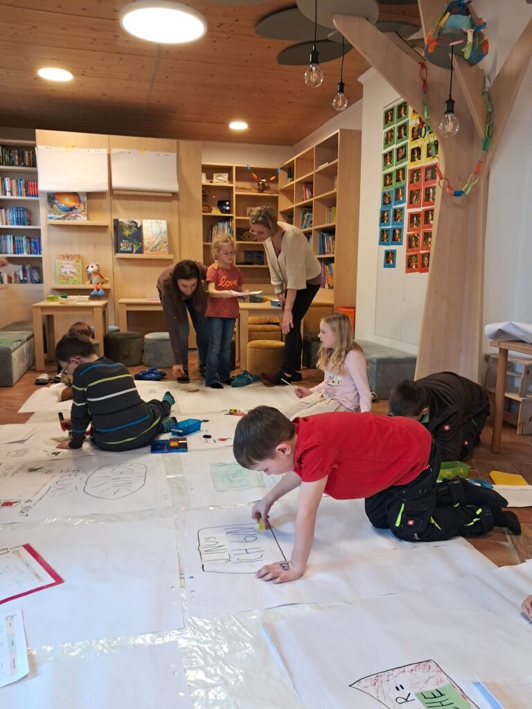 Flipchart, Kinder, Workshop, malen, kreativ, gestalten,