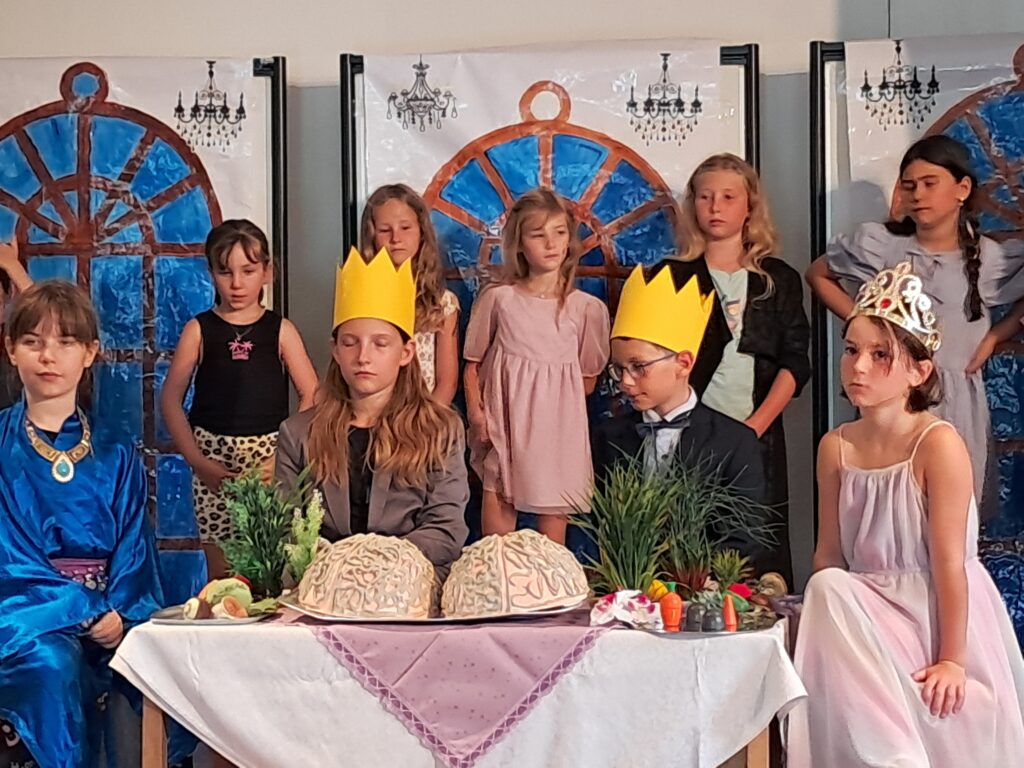 Theater, Schauspiel, musizieren, proben, Applaus, Zuschauer, feiern, Musik,